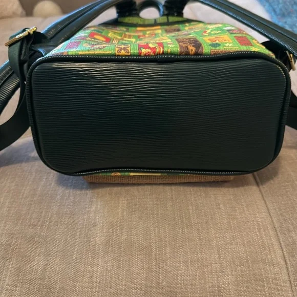 Loungefly Disney Parks Enchanted Tiki Room backpack - Picture 3 of 8